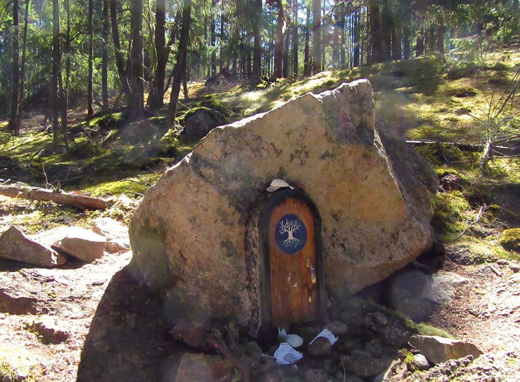 fairy-door-in-rock-in forest